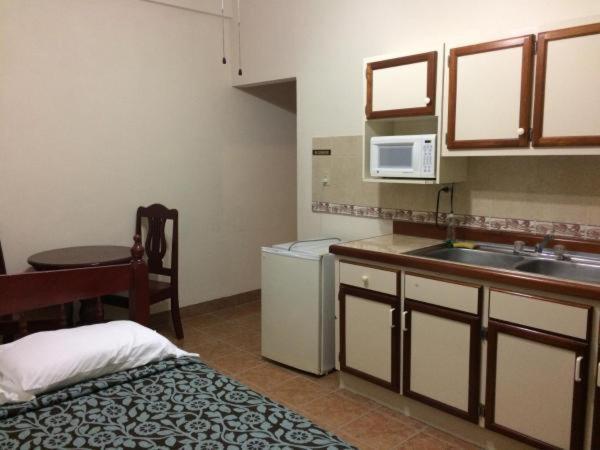 Panchos Villas Caye Caulker Kültér fotó