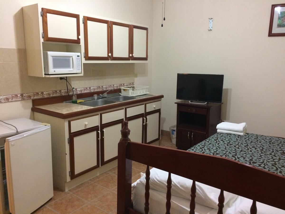 Panchos Villas Caye Caulker Kültér fotó