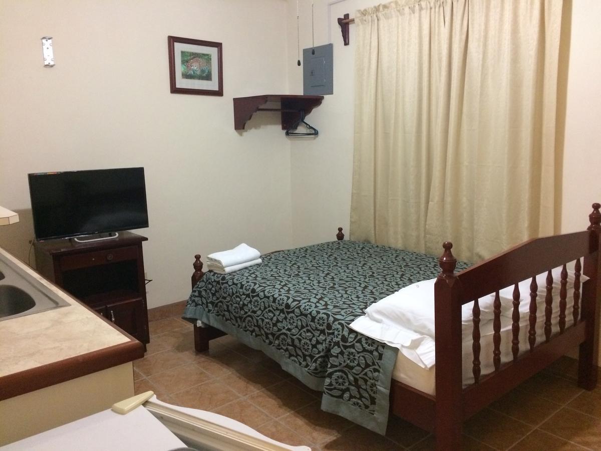 Panchos Villas Caye Caulker Kültér fotó