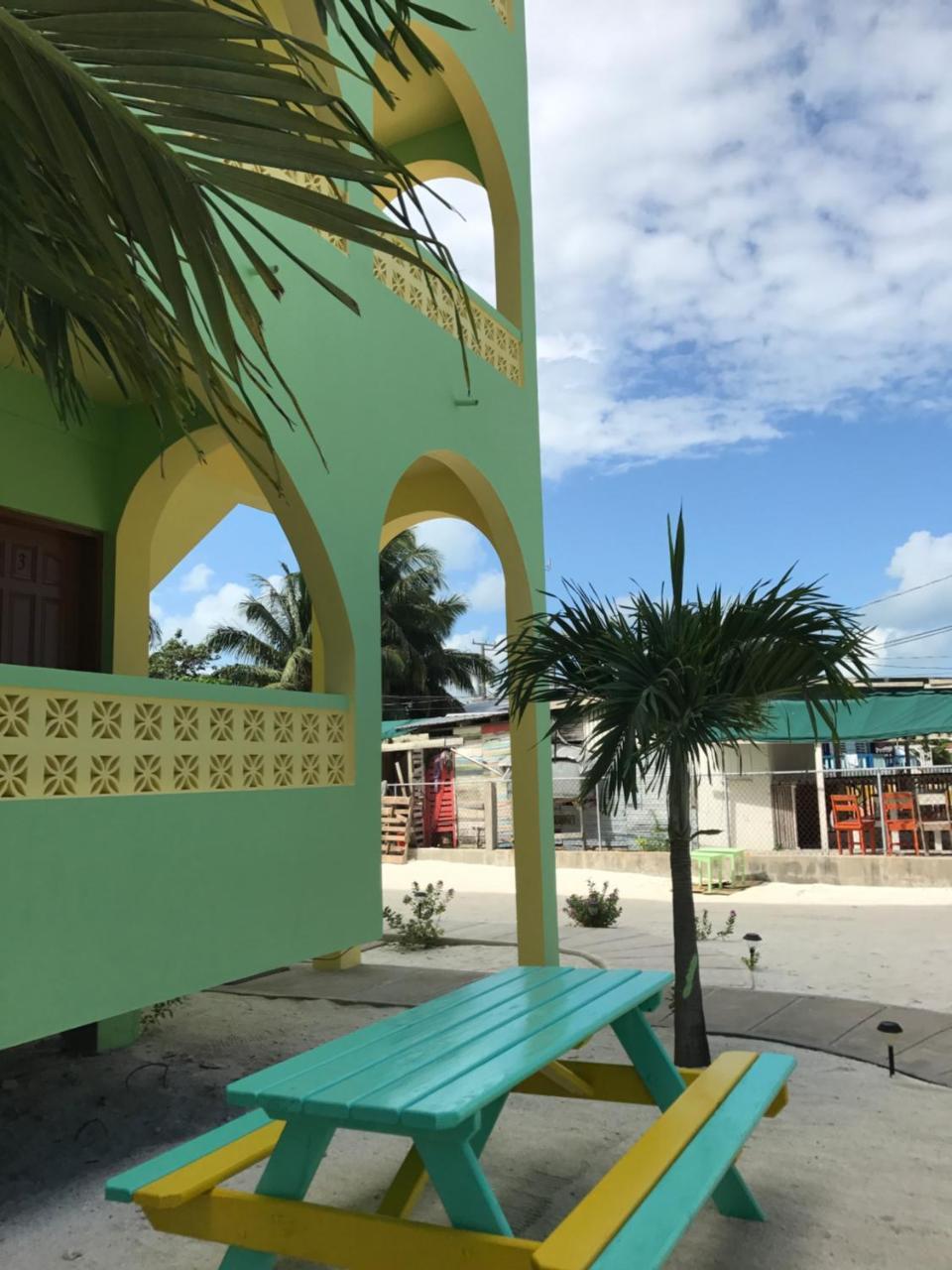 Panchos Villas Caye Caulker Kültér fotó