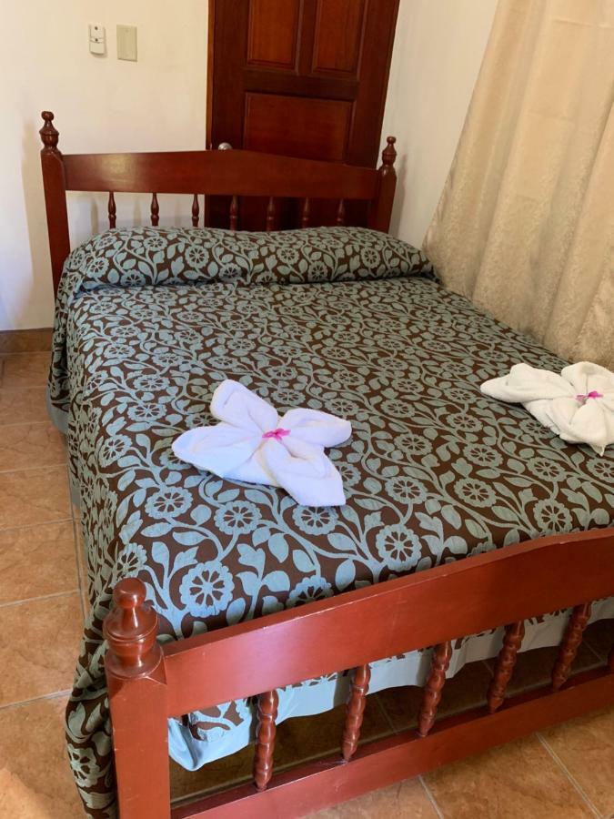 Panchos Villas Caye Caulker Kültér fotó