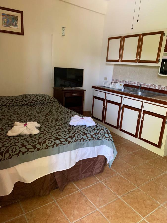 Panchos Villas Caye Caulker Kültér fotó